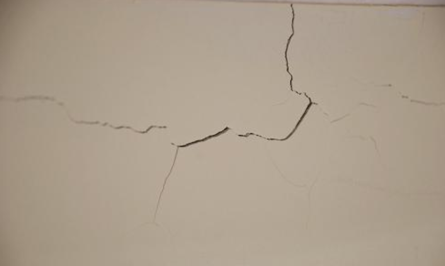 新房装修抹灰质检验收墙体开裂 新房装修抹灰质检验收墙体开裂