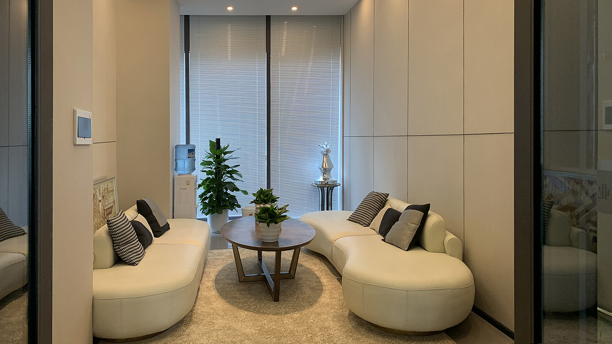 成都中港置业售楼部大厅装修效果图7 成都中港置业售楼部大厅装修效果图7